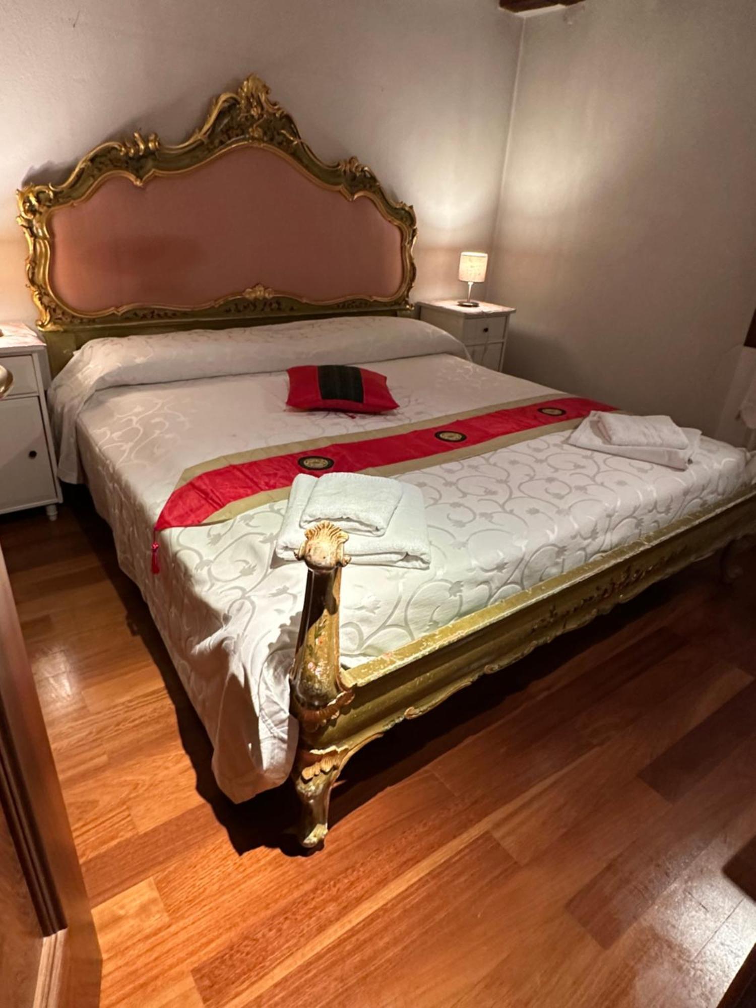 1 Ca'Del Traghetto Family Apartment Velence Kültér fotó